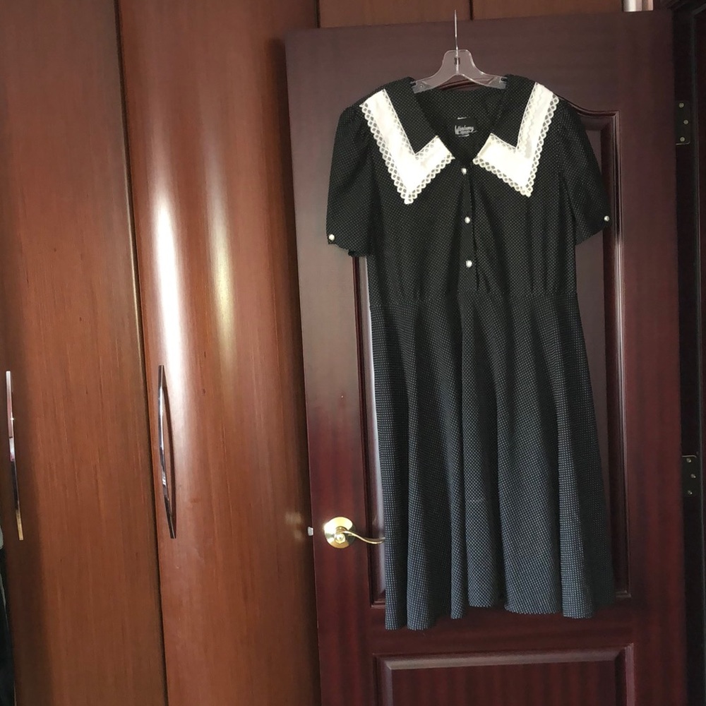 Vintage Classy Polka-Dot Plus Dress Size 16 Black and White